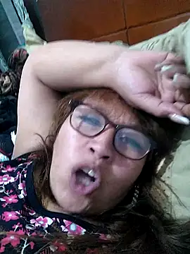 Kazsandraa online show from February 18, 2025, 4:58 am