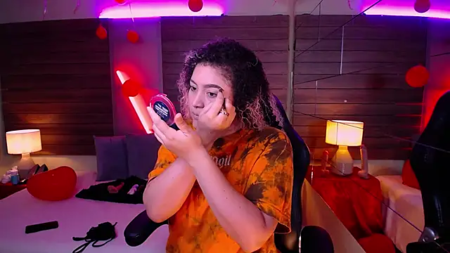 Kateryn  online show from February 27, 2025, 7:58 pm