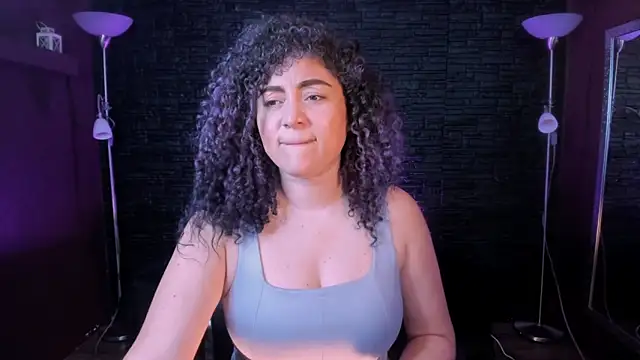 Kateryn  online show from March 11, 2025, 9:04 pm