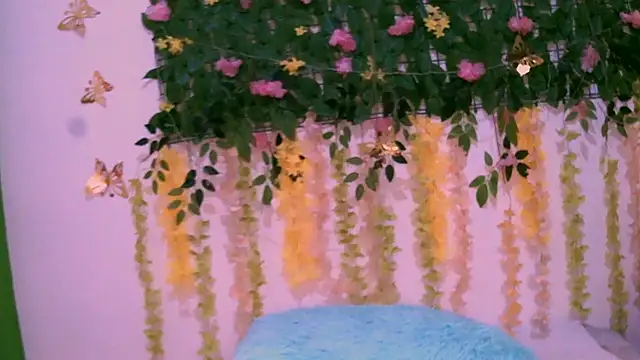 Crysrus online show from January 28, 2025, 2:53 am