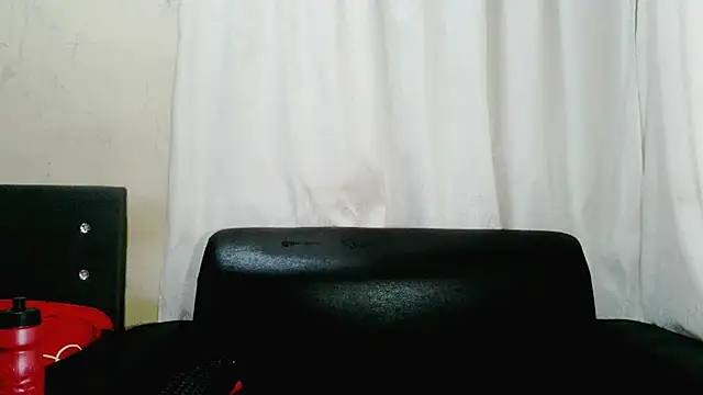 Snapshot of XIndianXFireBallX chatting on October 24, 2025, 5:04 am XIndianXFireBallX online show from October 24, 2025, 5:04 am