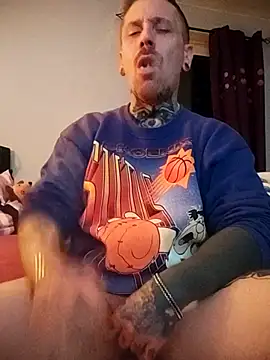 Schabernack1990 online show from October 17, 2025, 3:53 am