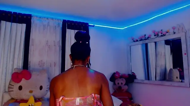 Snapshot of touchm_cockhard chatting on January 28, 2025, 11:17 pm touchm cockhard online show from January 28, 2025, 11:17 pm