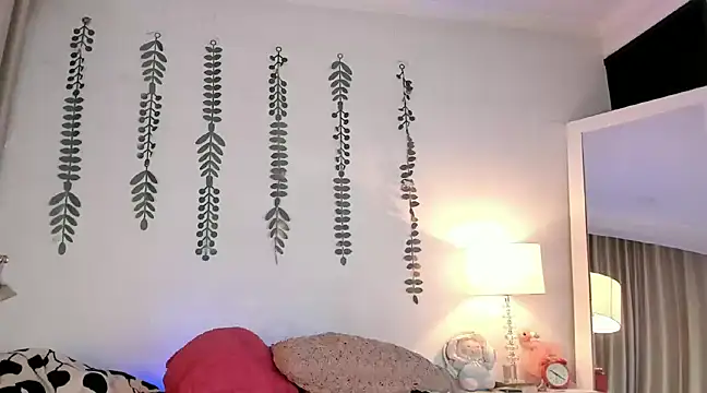 Snapshot of halseycox___ chatting on January 15, 2025, 6:33 am halseycox online show from January 15, 2025, 6:33 am