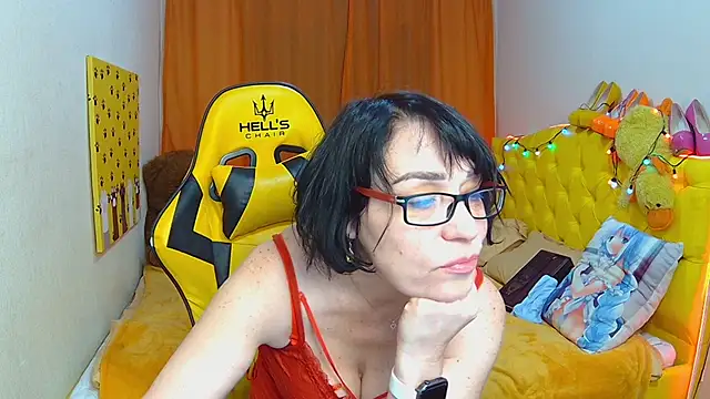 SandraHormas online show from February 23, 2025, 4:57 pm