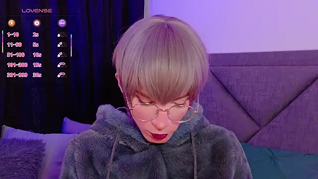 Sammy Russell online show from September 28, 2025, 7:14 am