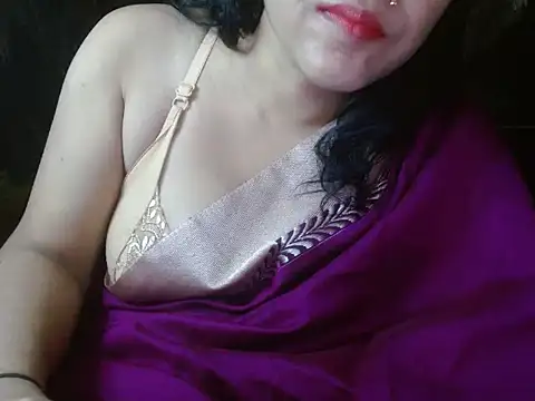 Snapshot of LOVERIAKOL chatting on December 25, 2024, 6:41 am LOVERIAKOL online show from December 25, 2024, 6:41 am