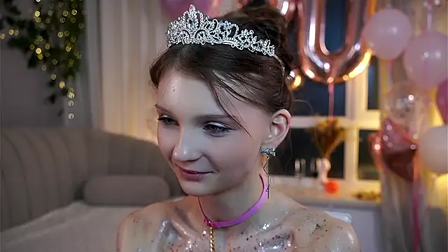 CindyGarrison online show from March 8, 2026, 2:04 am