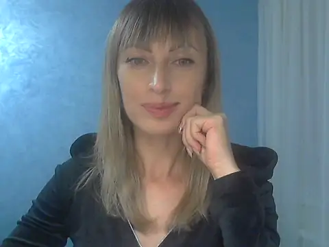 EffectMaya online show from October 8, 2025, 3:20 pm