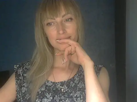EffectMaya online show from June 15, 2026, 2:08 pm