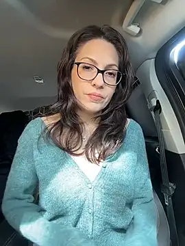 BeautifulMesss online show from March 2, 2026, 4:03 pm