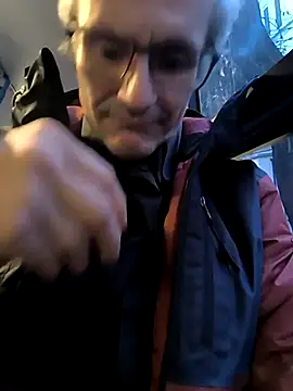 Snapshot of Zed0l1Mod chatting on February 25, 2025, 4:21 pm Zed0l1Mod online show from February 25, 2025, 4:21 pm