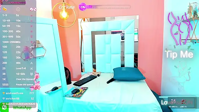 Snapshot of Alanna_hot3 chatting on February 5, 2025, 11:17 pm Alanna hot3 online show from February 5, 2025, 11:17 pm