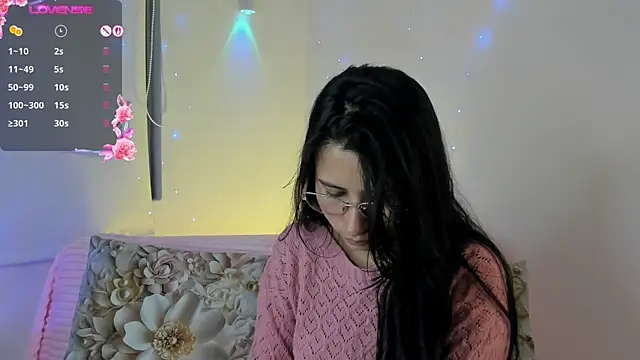 NayeCloud online show from March 4, 2026, 5:57 am