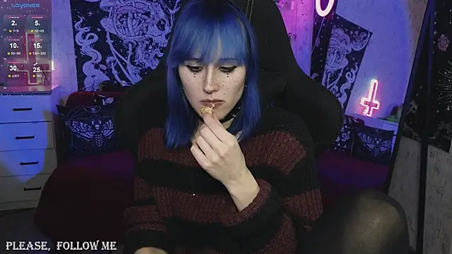 little Elika online show from December 3, 2024, 12:35 am