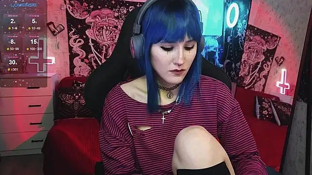 little Elika online show from March 6, 2025, 9:20 pm