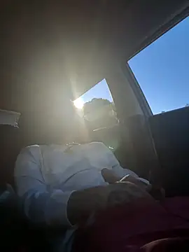 BROKEBOY707 online show from April 17, 2026, 3:09 am