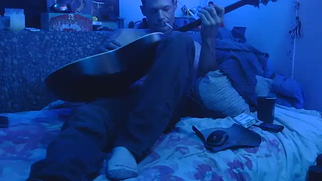 Snapshot of TheOneYouLove69 chatting on November 15, 2025, 6:11 am TheOneYouLove69 online show from November 15, 2025, 6:11 am