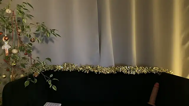 weshycouple online show from December 26, 2024, 7:16 pm