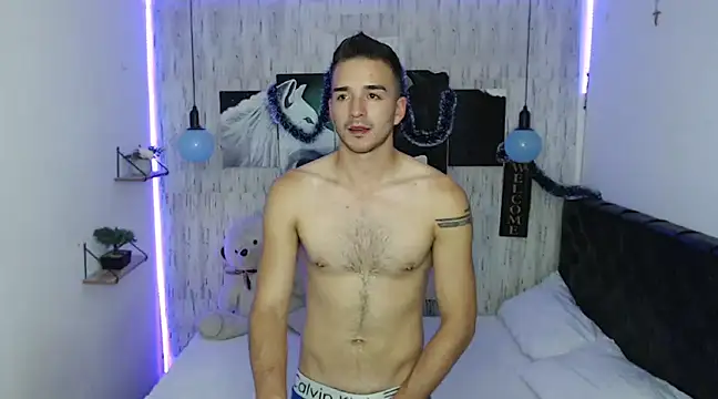 tommycash 777 online show from December 4, 2024, 3:37 am