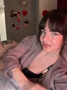 RubyLunaa online show from March 17, 2026, 8:23 pm