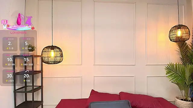 luandy online show from October 31, 2025, 7:37 pm