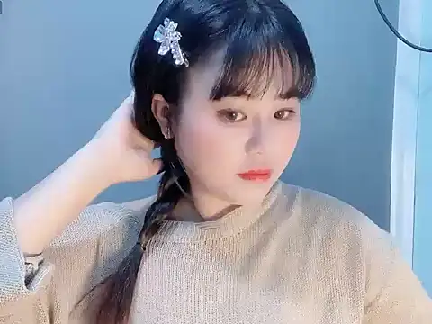 Snapshot of LiLi-Kirix99 chatting on October 30, 2025, 5:42 am LiLi-Kirix99 online show from October 30, 2025, 5:42 am