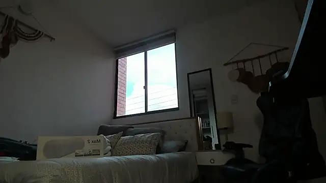 mateoleonee online show from February 4, 2026, 6:36 pm