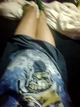 lorraine alves ferreira online show from October 31, 2025, 11:39 pm