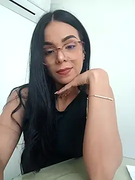 fabiana rodriguez online show from February 25, 2025, 1:09 am