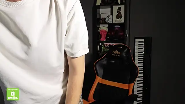 Keytaro online show from September 17, 2025, 11:28 pm