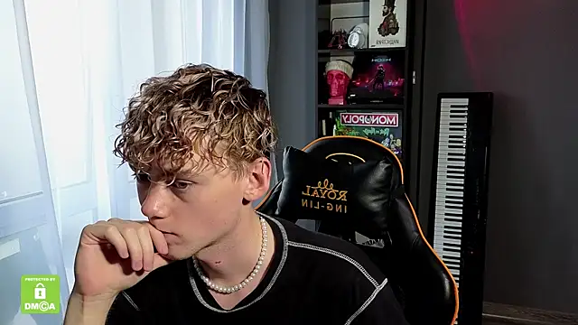 Keytaro online show from September 20, 2025, 6:58 am