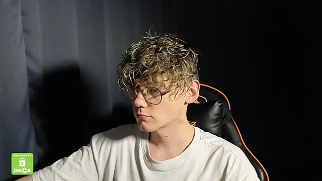 Keytaro online show from January 13, 2026, 7:30 pm