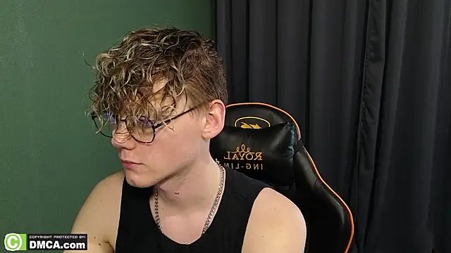 Keytaro online show from February 22, 2026, 9:52 am