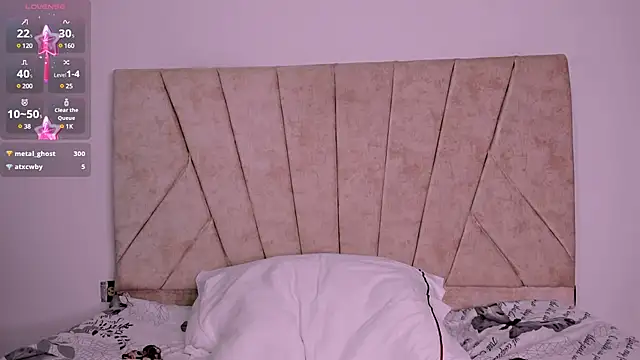 Snapshot of Kaela18 chatting on January 31, 2025, 3:33 pm Kaela18 online show from January 31, 2025, 3:33 pm