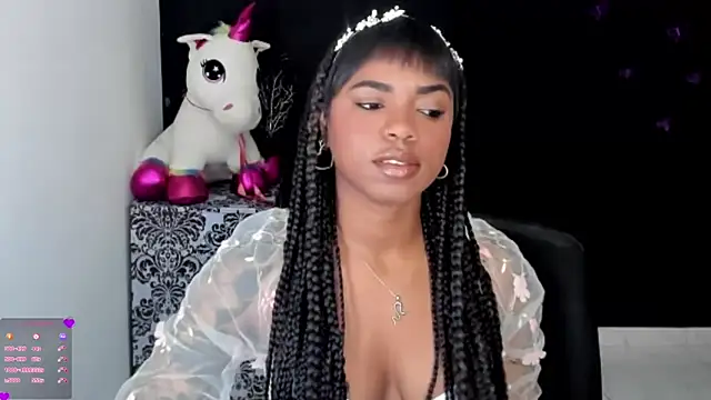 Marce 22 online show from November 3, 2025, 9:05 pm