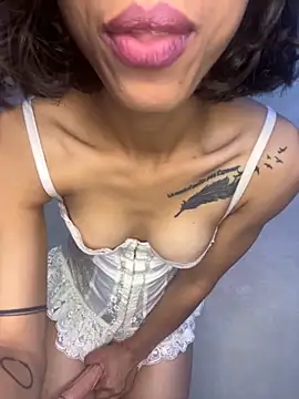 Beautiful arab online show from October 22, 2025, 10:42 pm