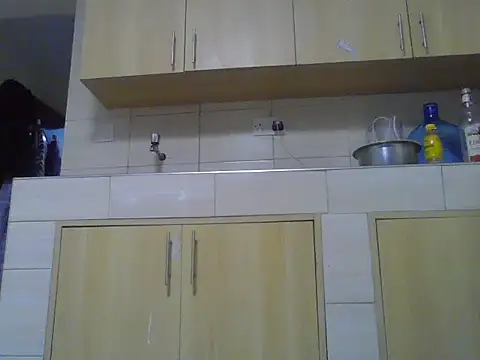 Petite doll20 online show from April 18, 2026, 11:38 pm