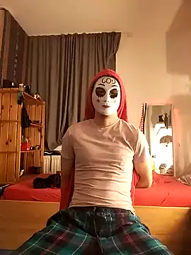 Dennis 2024 online show from January 5, 2025, 8:00 pm