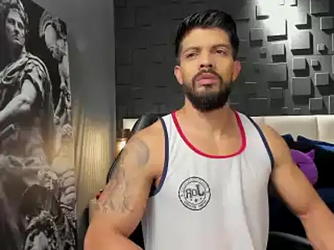 DannSaenz online show from January 22, 2025, 10:05 pm