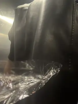 Snapshot of esteraulxxx chatting on February 11, 2026, 5:01 am esteraulxxx online show from February 11, 2026, 5:01 am