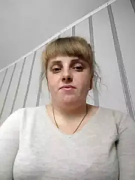 CoddessCrystal online show from January 26, 2025, 8:46 am