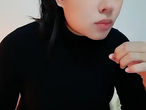  MianMi 96 online show from January 10, 2026, 2:02 am