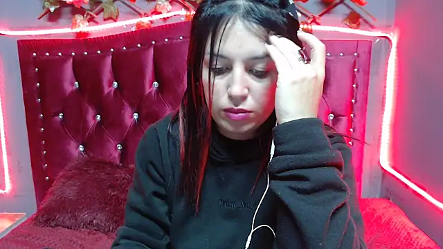 Melani cute02 online show from January 29, 2025, 12:24 pm