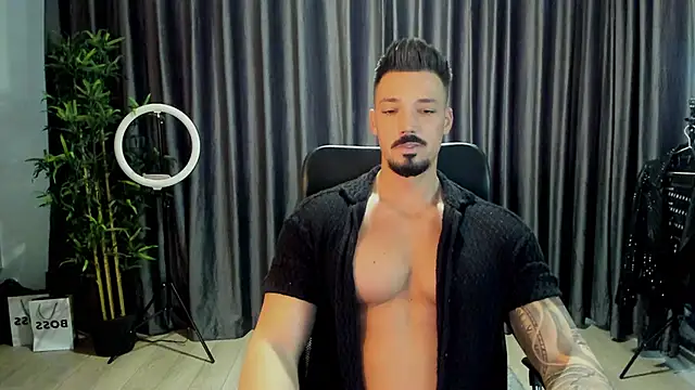 Snapshot of HaydenSpearss chatting on February 1, 2026, 8:02 am HaydenSpearss online show from February 1, 2026, 8:02 am