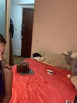 Laanegraofficial  online show from April 30, 2026, 11:42 pm
