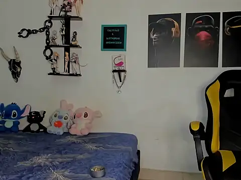 Snapshot of louchart_kenny chatting on November 20, 2025, 4:34 am louchart kenny online show from November 20, 2025, 4:34 am