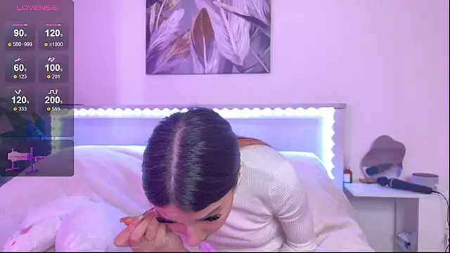 Veronica leal online show from September 27, 2025, 10:31 am