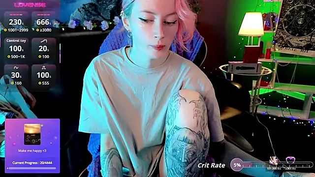  HelenCarter online show from November 16, 2025, 8:58 pm