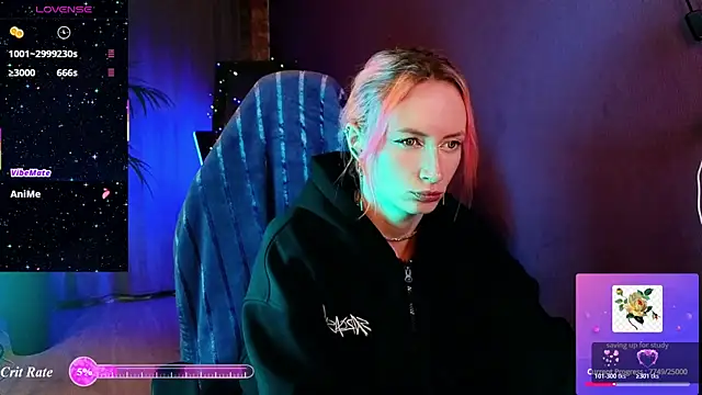 Snapshot of _HelenCarter chatting on July 4, 2026, 8:26 pm HelenCarter online show from July 4, 2026, 8:26 pm
